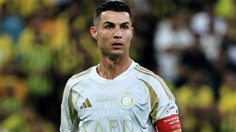 fotos de crsoriente|Cristiano Ronaldo Fotografías e imágenes de stock .